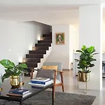 Hébergement de vacances Exclusive Loft In Center With Pool And Private Terrace - Magnolia