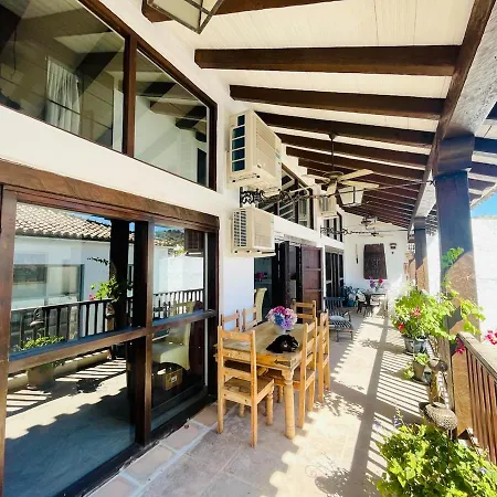 Exclusive Loft In Center Benahavis With Pool 別荘 *