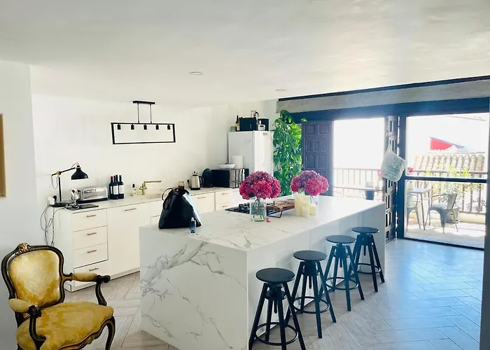 別荘 Exclusive Loft In Center Benahavis With Pool