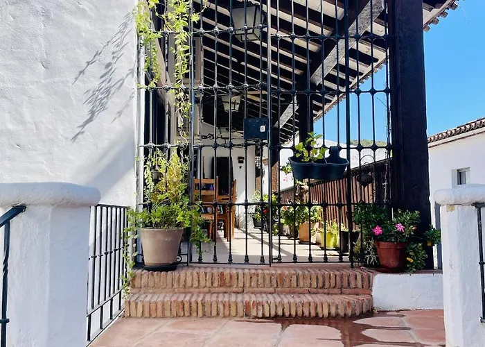 別荘 Exclusive Loft In Center Benahavis With Pool