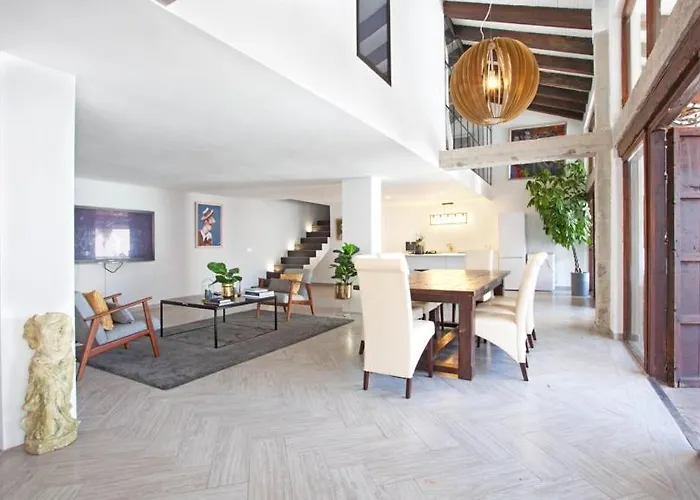 Exclusive Loft In Center Benahavis With Pool ベナアビス